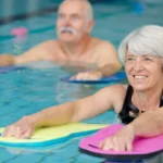 AdobeStock_253335106-2-2-scaled.jpg aquagym
